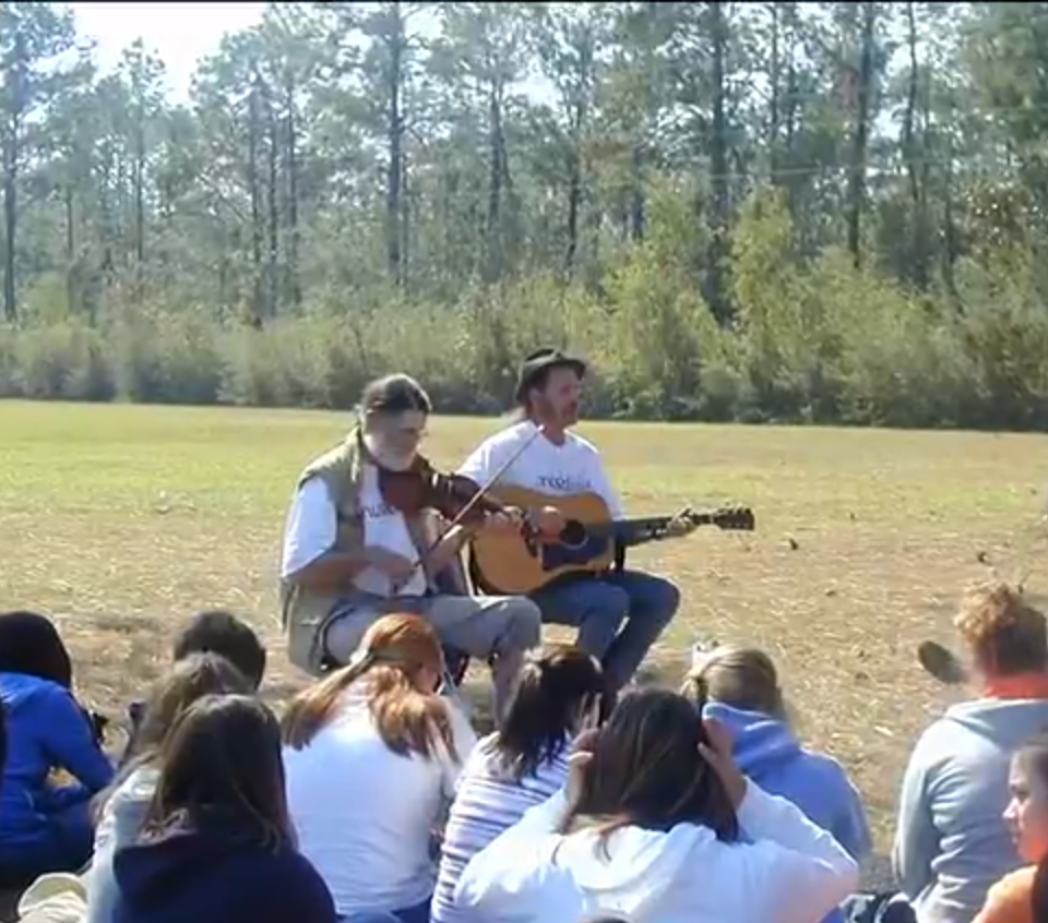 Help for the Holidays: Feel Good Tour to present 11th Music for Christmas Program